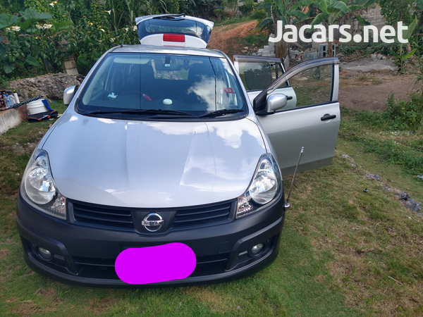 Nissan AD Wagon 1,5L 2016-3