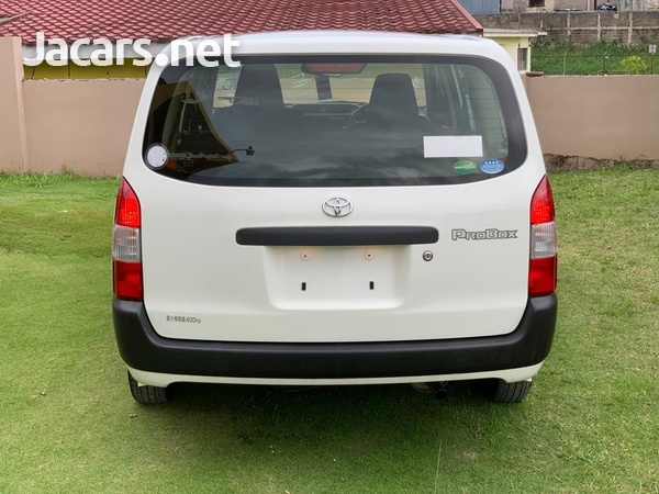 Toyota Probox 1,5L 2016-13