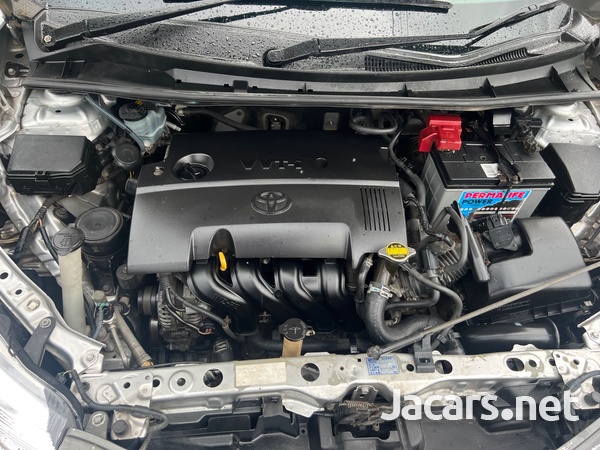 Toyota Axio 1,5L 2013-9