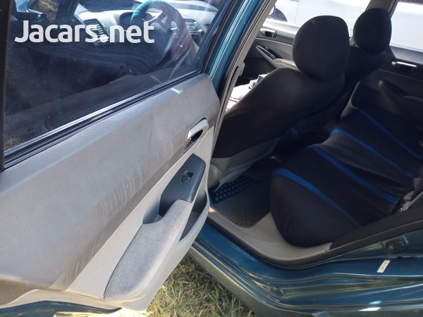 Honda Civic 1,8L 2007-6