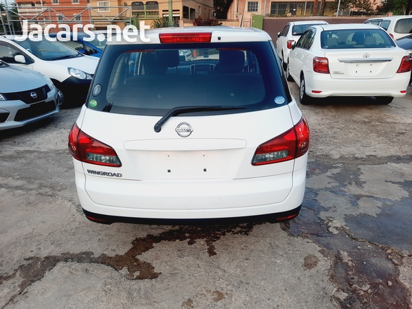 Nissan Wingroad 1,5L 2016-4