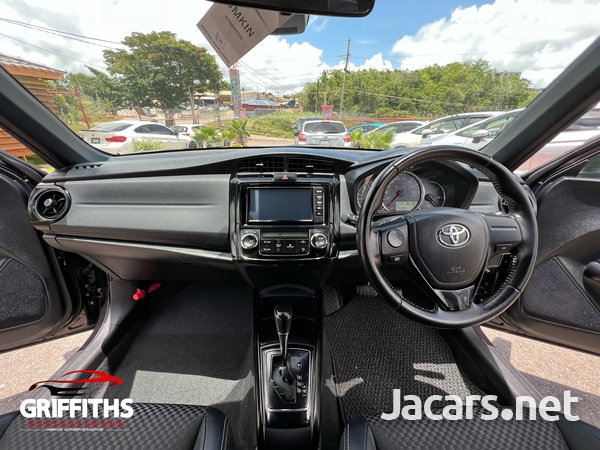 Toyota Fielder 1,8L 2017-9