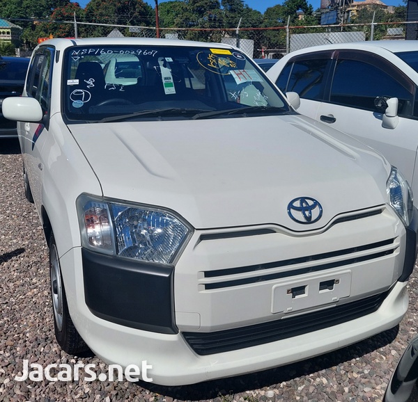 Toyota Probox 1,5L 2017-3