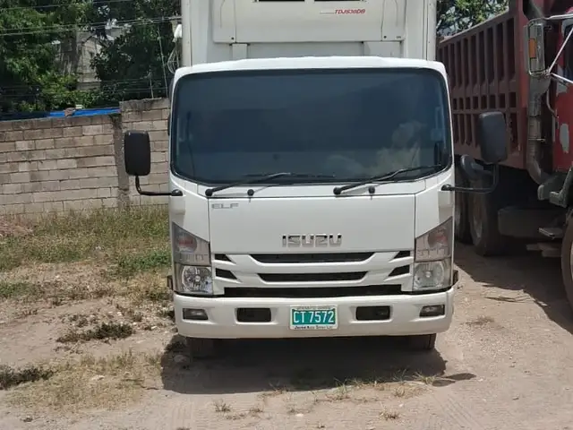 2016 Isuzu Elf, Kingston