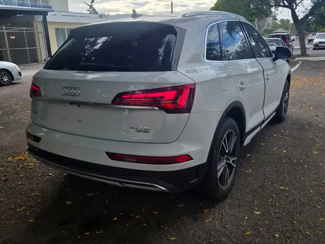 Audi Q5 2,0L 2023, Kingston - 9