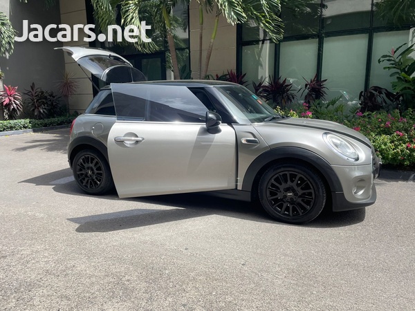 Mini Cooper 1,5L 2018-4