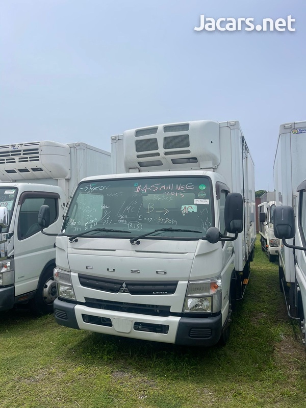 2015 Mitsubishi Canter-1
