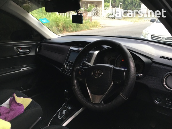 Toyota Fielder 1,8L 2013-6