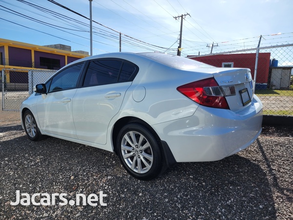 Honda Civic 1,5L 2012-4