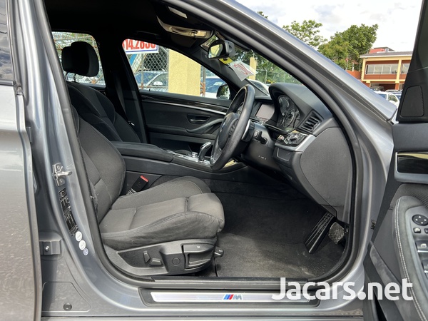 BMW 5-Series 2,0L 2012-10
