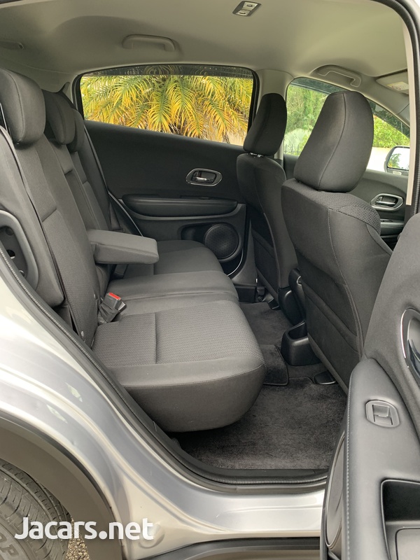 Honda Vezel 1,4L 2015-6