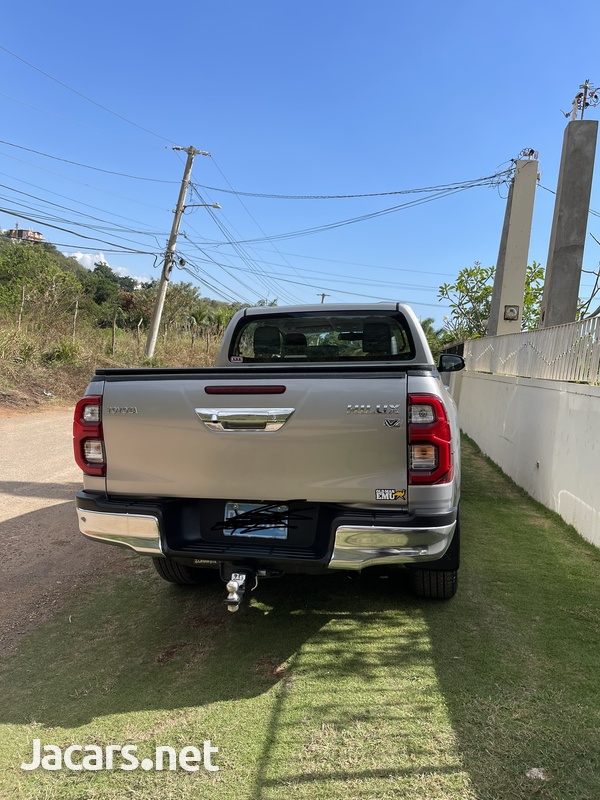 2021 Toyota Hilux-3