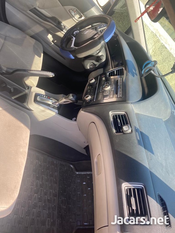 Honda Civic 1,8L 2013-9