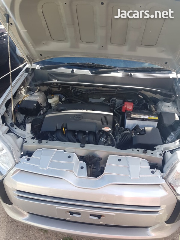 Toyota Probox 1,5L 2016-2