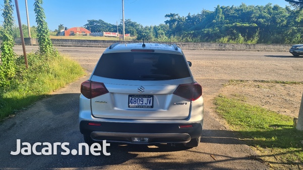 Suzuki Vitara 1,5L 2020-10
