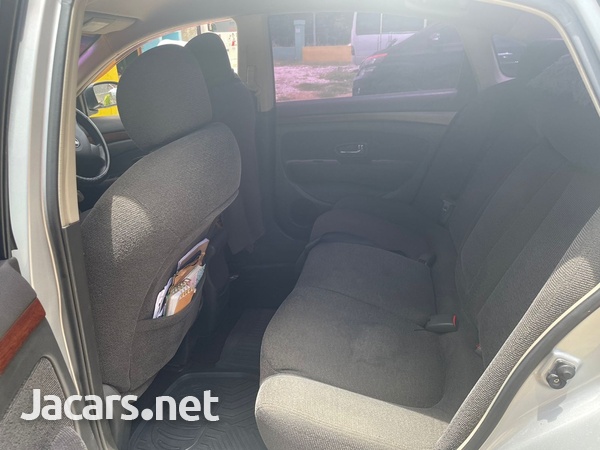 Nissan Bluebird 2,0L 2007-2