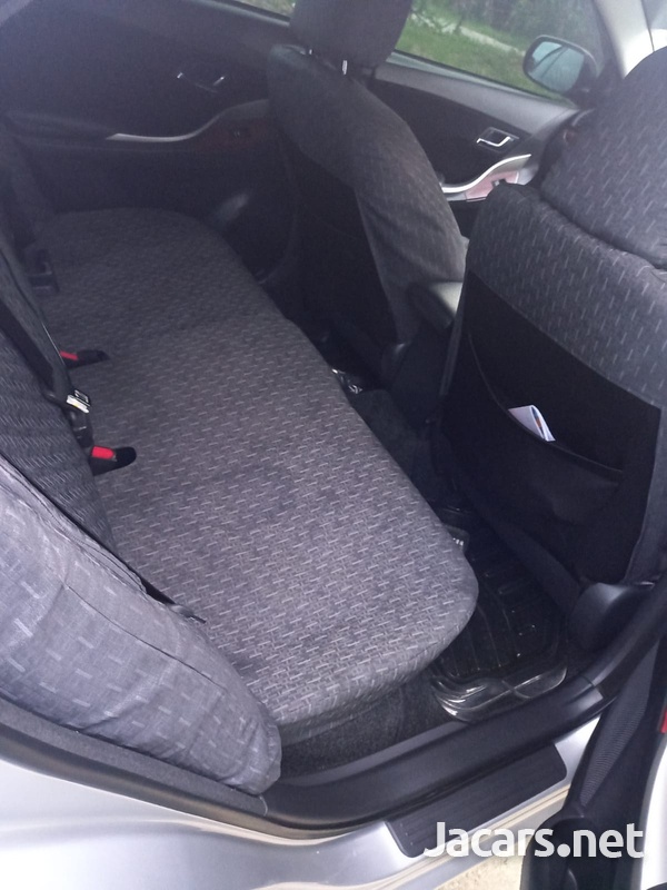 Toyota Allion 2,0L 2012-7