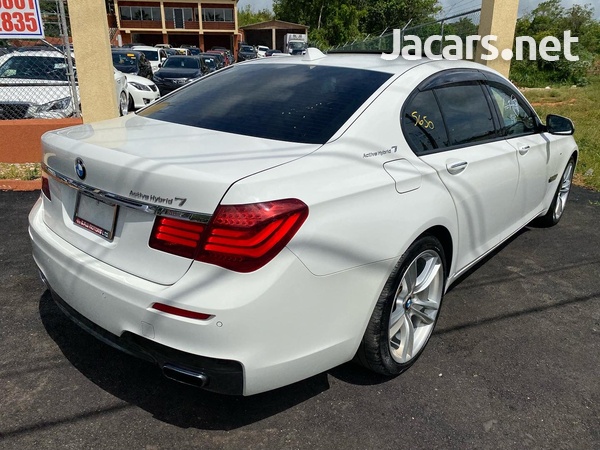 BMW 7-Series 3,0L 2014