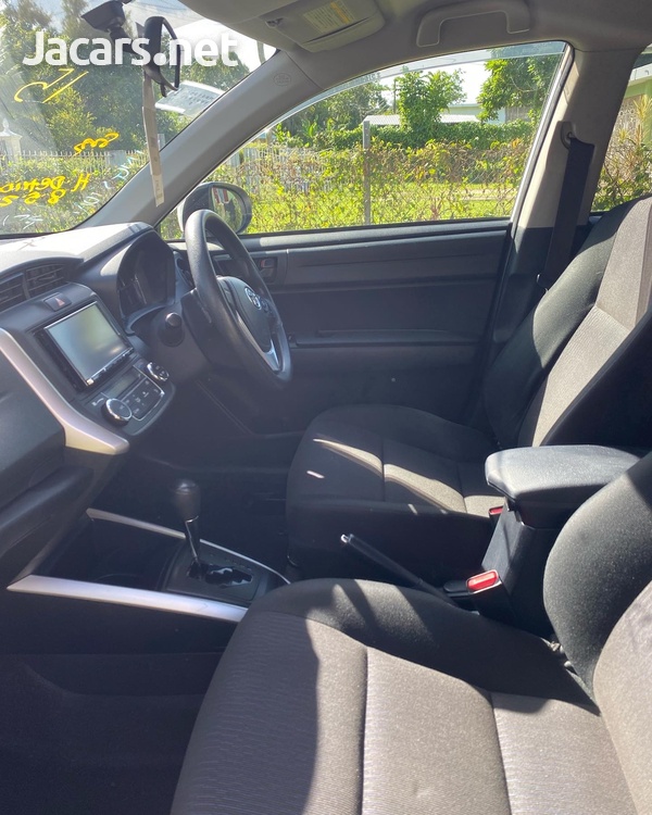 Toyota Fielder 1,5L 2016-6
