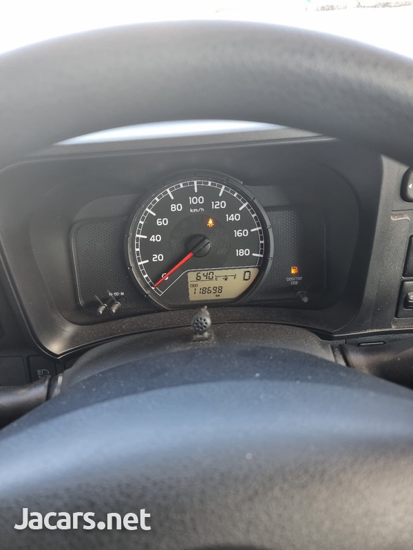 Toyota Probox 1,5L 2017-4