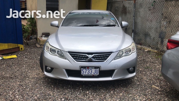 Toyota Mark X 2,5L 2012-3