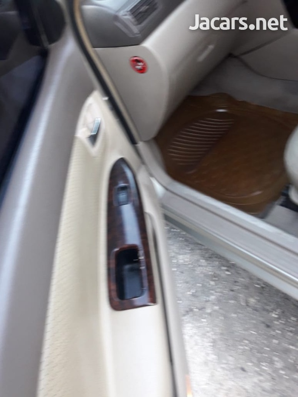 Toyota Corolla Altis 1,5L 2006-8