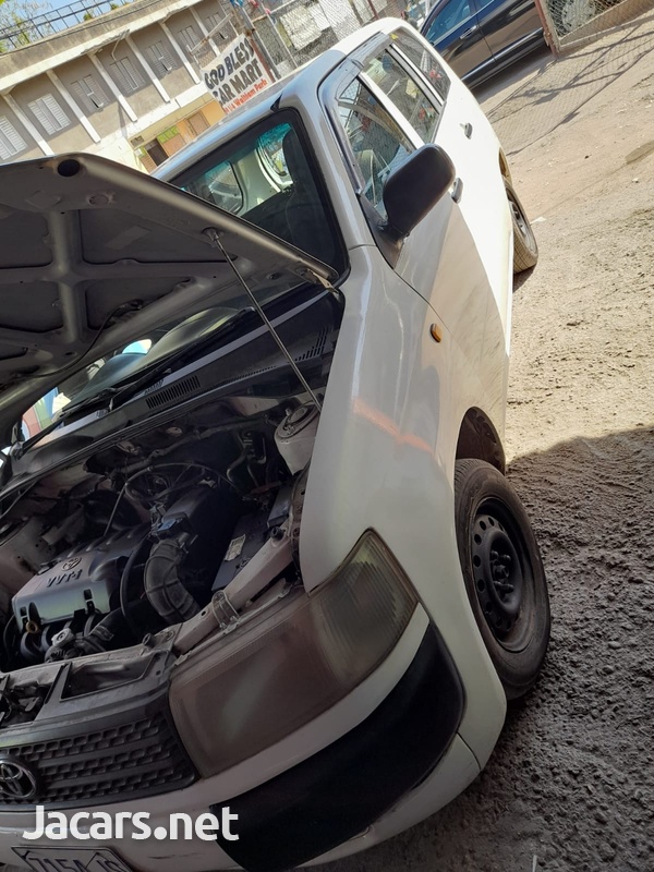 Toyota Probox 1,5L 2012-9