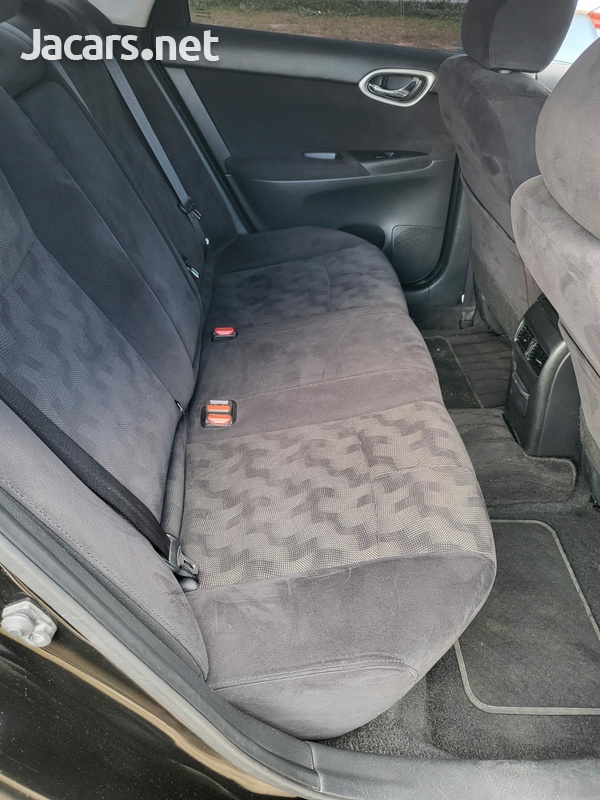 Nissan Sylphy 1,8L 2015-8