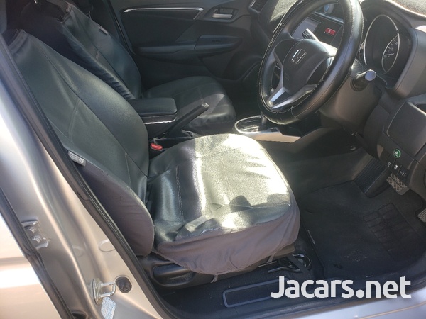Honda Fit 1,3L 2016-11
