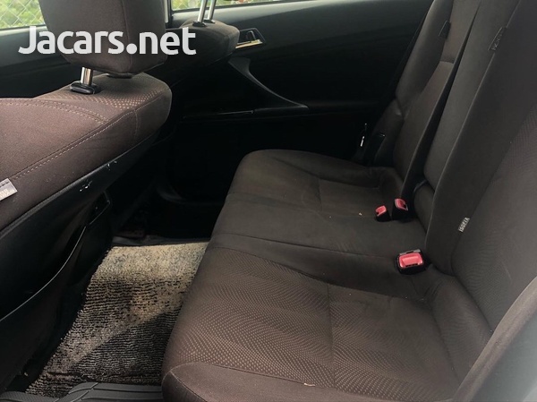 Toyota Mark X 2,5L 2013-10