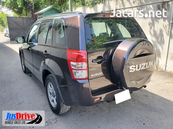 Suzuki Grand Vitara 2,0L 2013-4