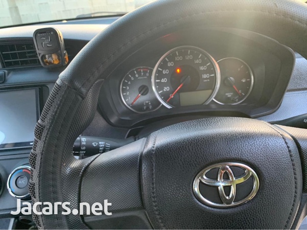 Toyota Fielder 1,8L 2017-5