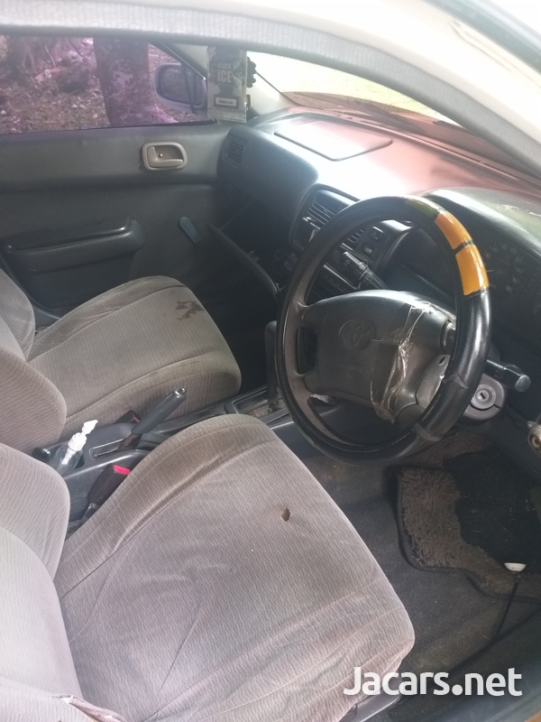 Toyota Corolla 1,4L 1996-3