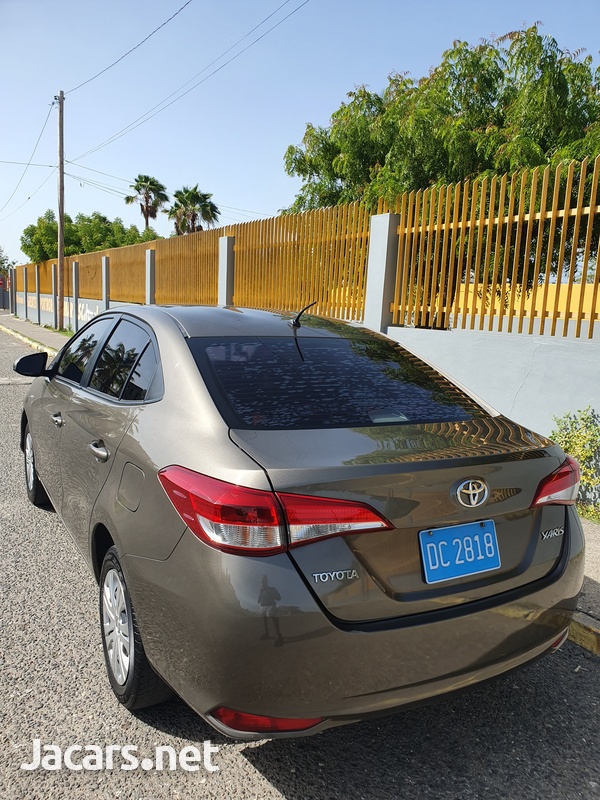Toyota Yaris 1,3L 2019-6