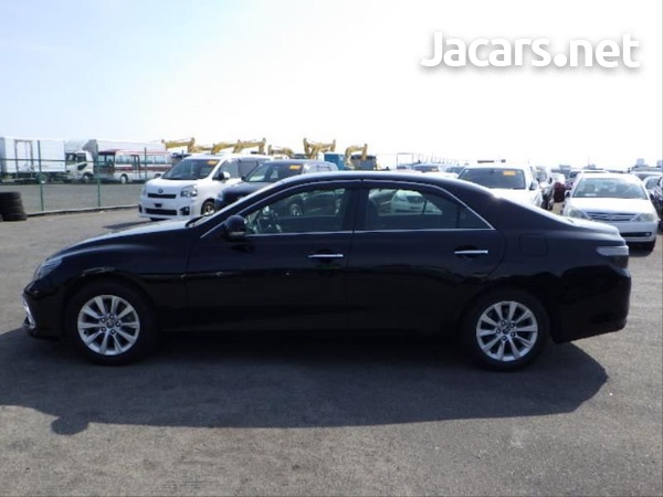 Toyota Mark X 2,5L 2017-14