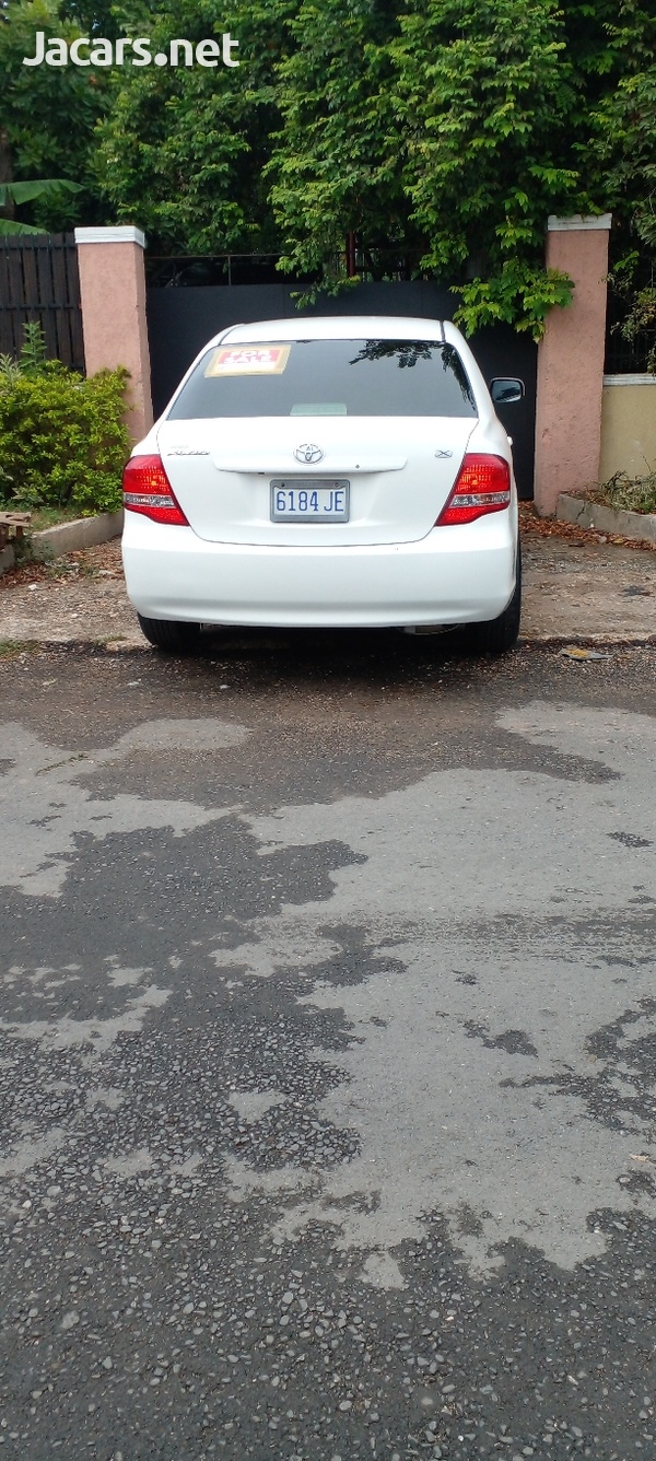 Toyota Axio 1,5L 2012-2