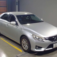 Toyota Mark X 2,5L 2013 Toyota Mark X 2,5L 2013