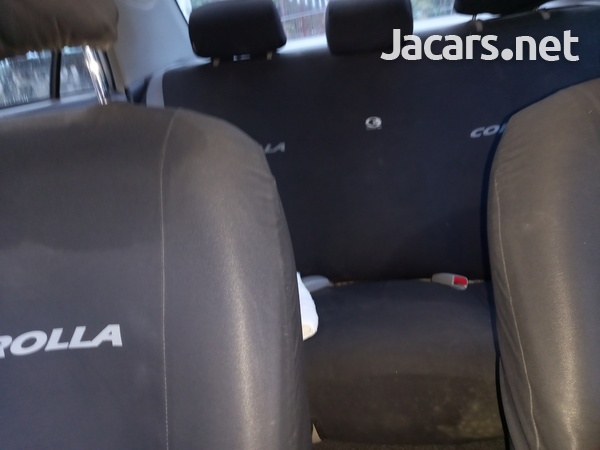 Toyota Corolla XLi 1,5L 2012-4
