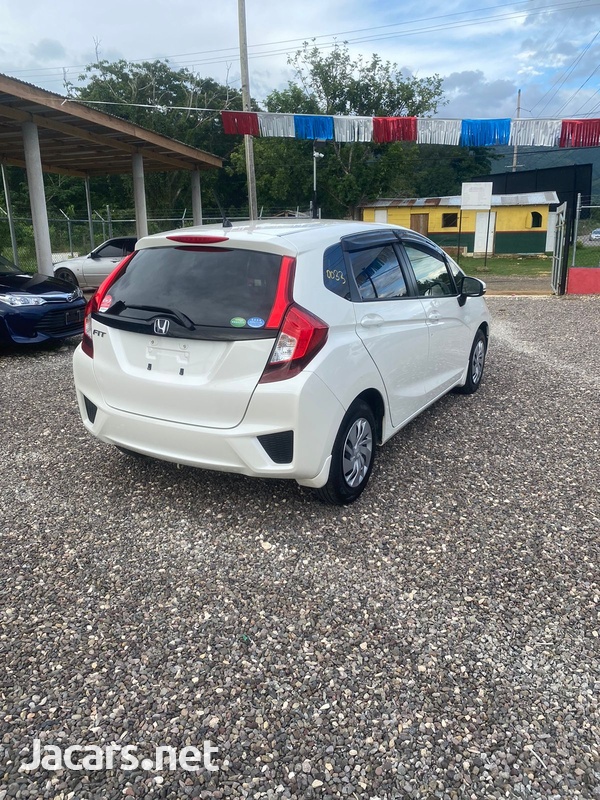 Honda Fit 1,5L 2016-3