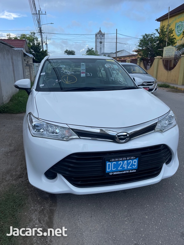 Toyota Axio 1,5L 2017-1