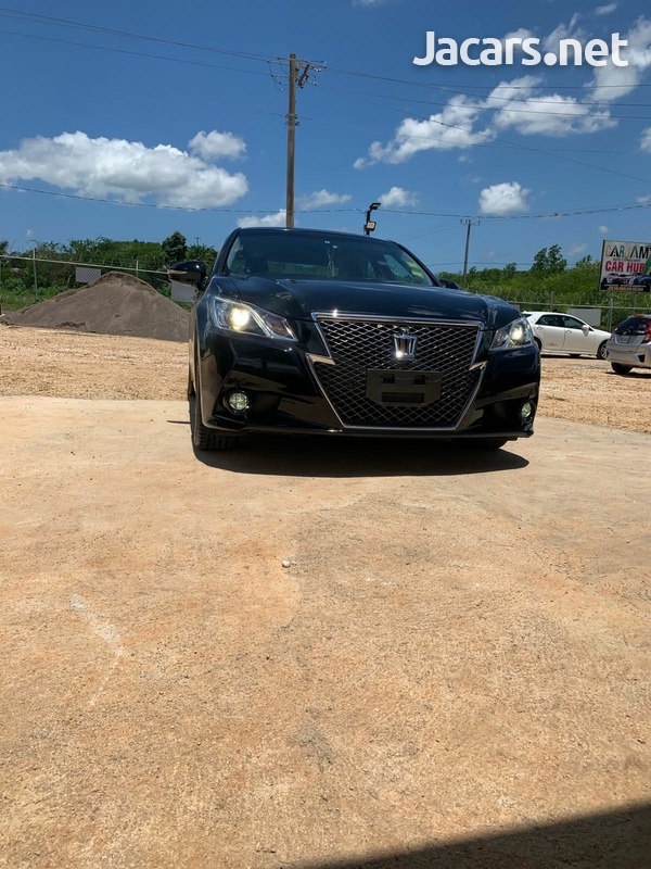 Toyota Crown 3,5L 2016-10