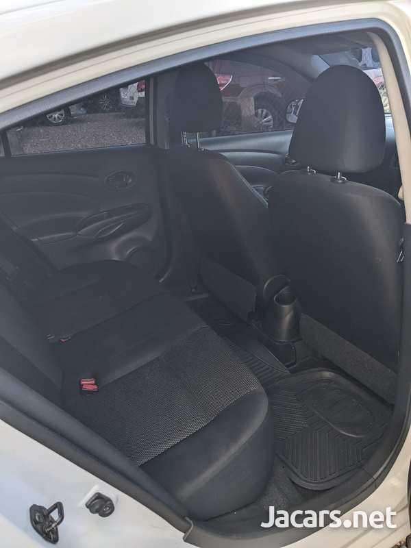 Nissan Latio 1,2L 2014-6