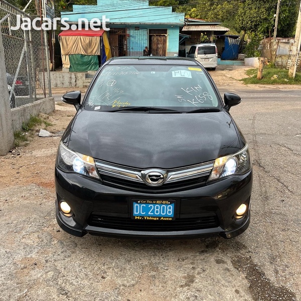 Toyota Fielder 1,8L 2013-3
