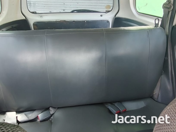 Nissan AD Wagon 1,5L 2007-8