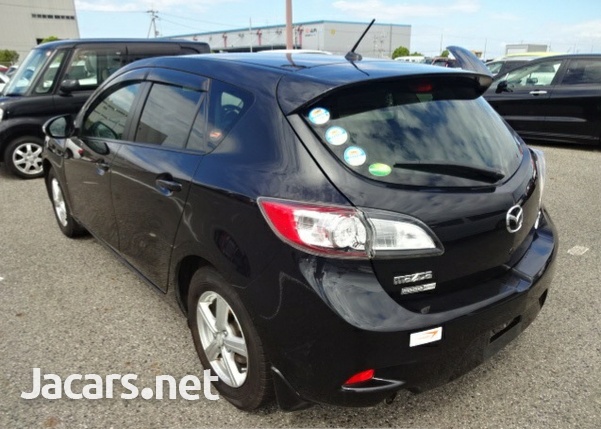 Mazda Axela 2,0L 2012-3