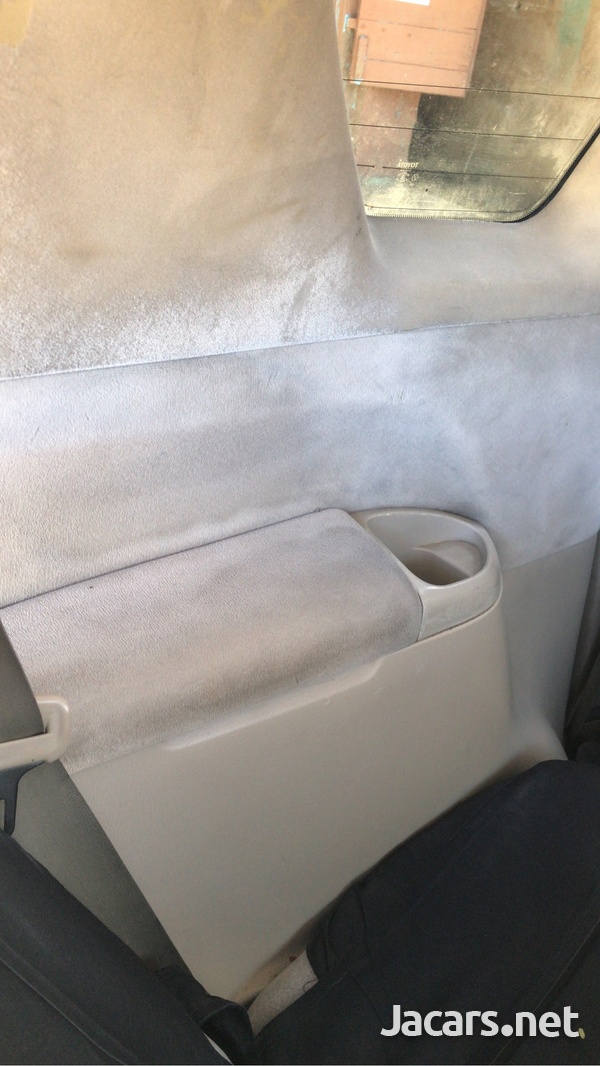 Toyota Ipsum 2,4L 2006-7