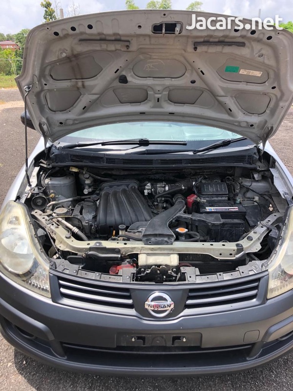 Nissan AD Wagon 1,5L 2011-9