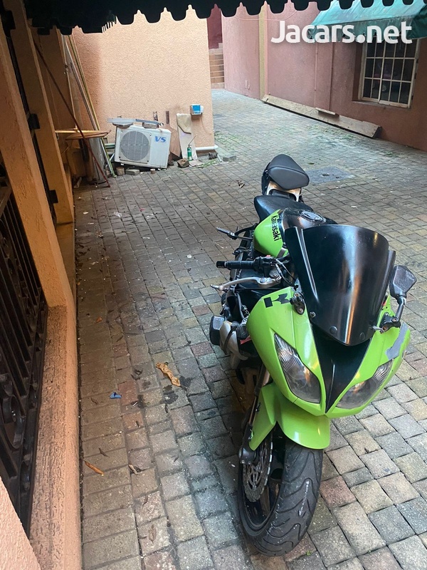 Kawasaki ninja 2010 636-3