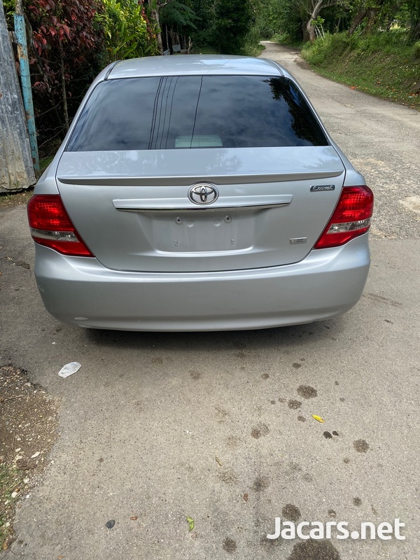 Toyota Axio 1,8L 2010-5
