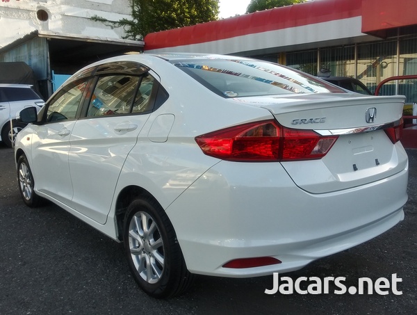 Honda Grace 1,5L 2017-12